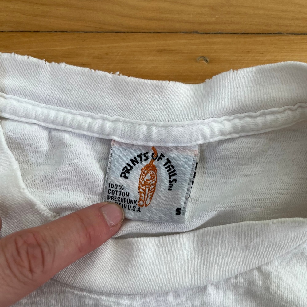 Vintage Prints of Tails Cat Garden Graphic T-Shirt White Single Stitch Small USA - Picture 5 of 10